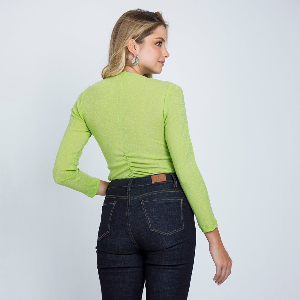 BLUSA DRAPEADA CON EFECTO BRILLO - VERDE LIMÓN