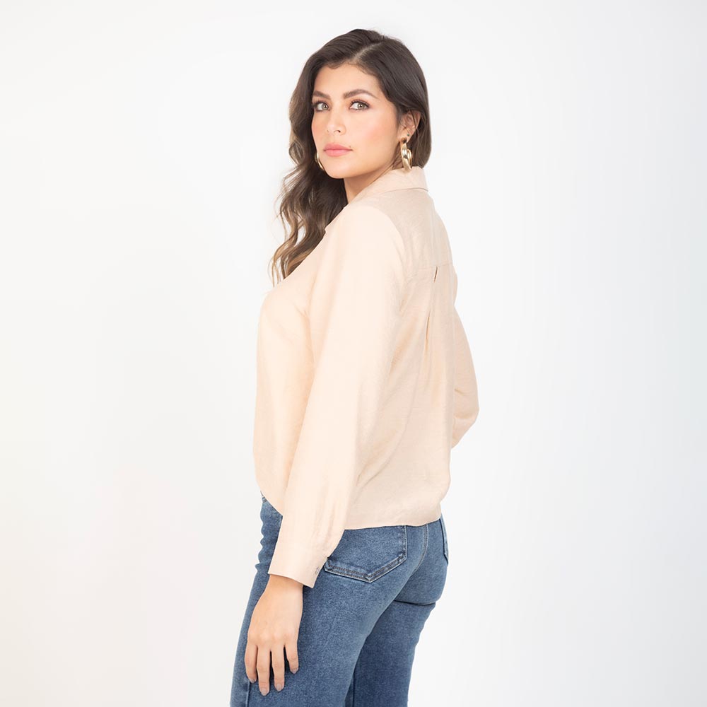 BLUSA MANGA LARGA CON CUELLO CAMISERO EN TELA NO PLANCHA CAKY