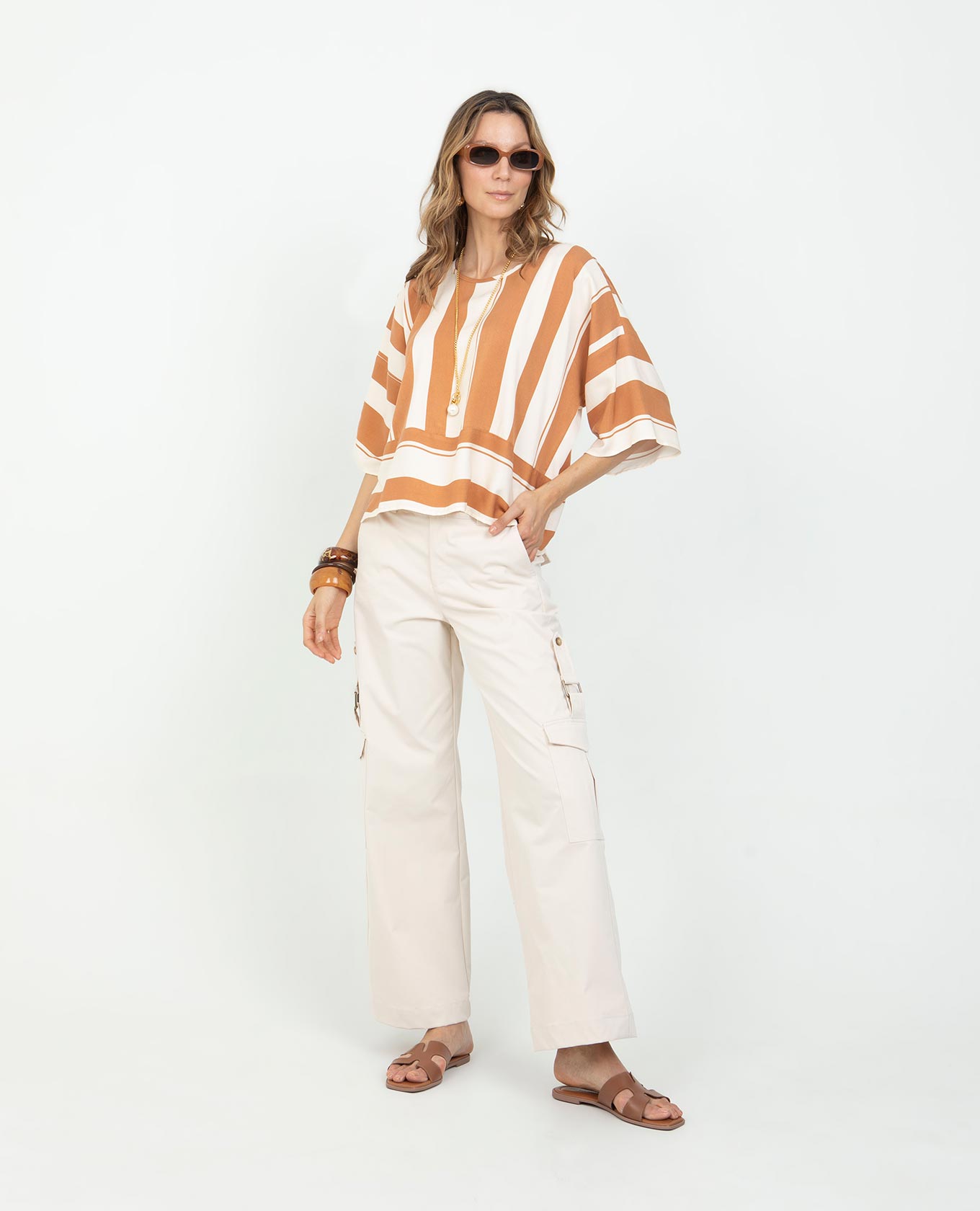 Women's striped shirt, square silhouette with striped pattern cut