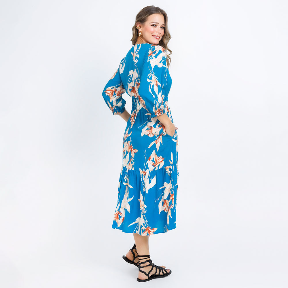 VESTIDO MIDI  ESTAMPADO CON ELÁSTICO EN CINTURA AZUL AQUA