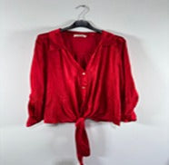 Blusa de manga larga con un cuello tipo solapa (si