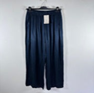 pantalón largo de corte ancho o de pierna recta/an