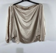 blouse, top or long-sleeved tunic.